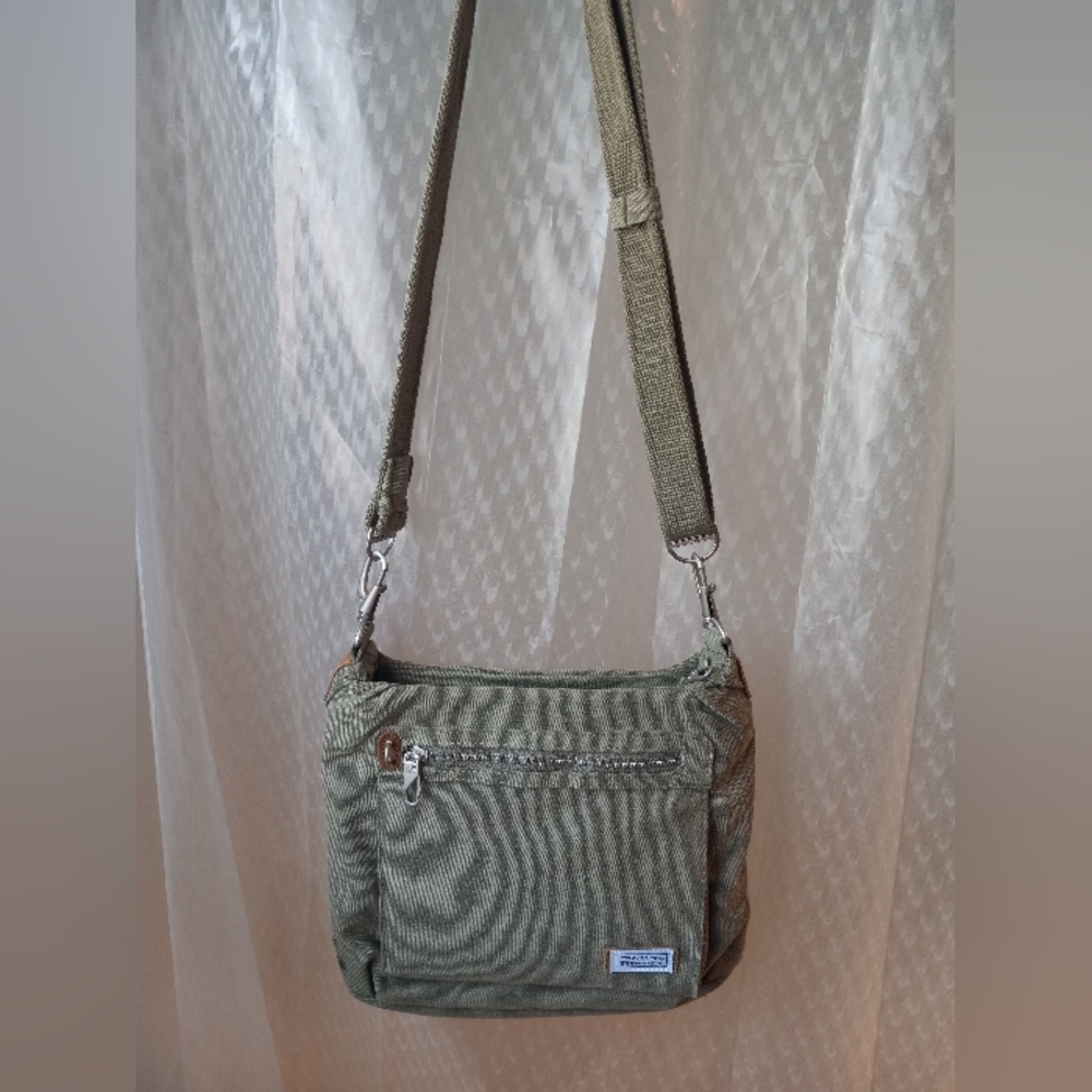 Travelon Women's Green Canvas Purse